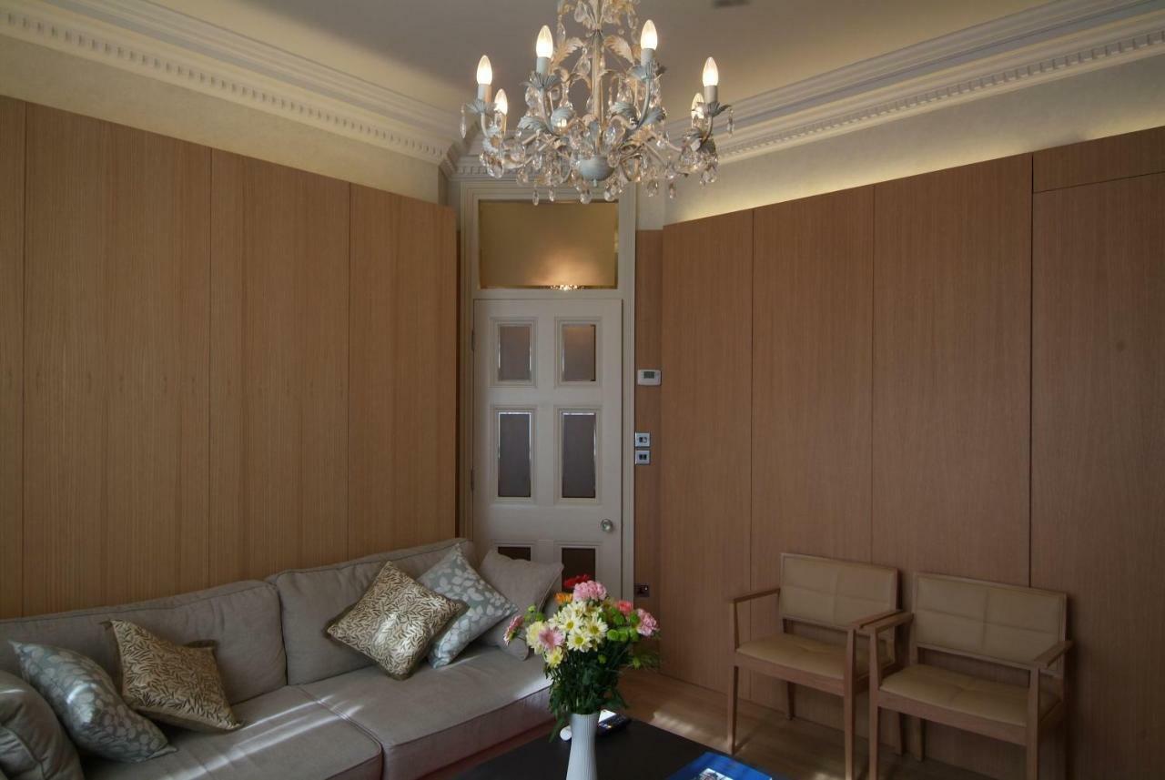 Chelsea: Exceptional 1Br W/Views Of The River Thames & Battersea Park Apartament Londyn Zewnętrze zdjęcie